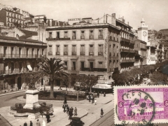 Alger Place et Statue du Marechal Bugeaud