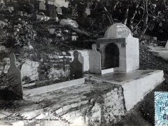 Alger Tombes au Cimetiere Arabe