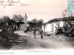 Rue de Village Kabyle a Tizi Ouzou