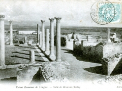 Ruines-Romaines-de-Timgad-Salle-de-Reunion-Scola