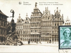 Antwerpen Groote Marktplaats en Standbeeld Brabo