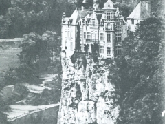 Chateau Walzin et la Meuse