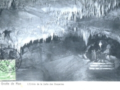 Grotte de Han L'Entree de la Salle des Draperies