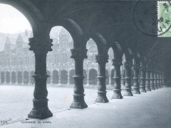 Liege Colonnade du palais