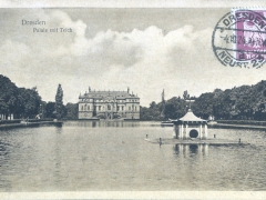 Dresden Palais mit Teich