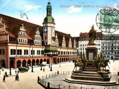 Leipzig Altes Rathaus mit Siegesdenkmal