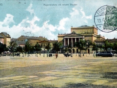 Leipzig Augustusplatz mit neuem Theater