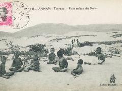 Annam Tourane Petits enfants des Dunes