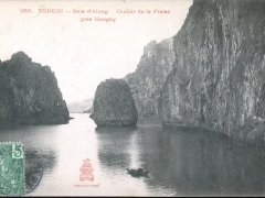 Tonkin Baie d'Along Couloir de la Fraise pres Hongay