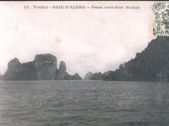Tonkin Baie d'Along Passe vers Port Wallut