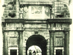 Belluno Antica Porta Dojana