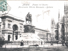 Milano Piazza del Duomo Monumento Vittorio Emanuele Galleria