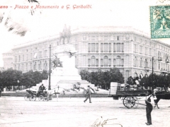 Milano Piazza e Monumento a G Garibaldi