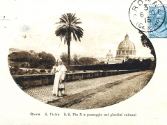 Roma S Pietro S S Pio X a passoggio nei giardini Vaticani