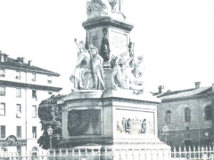 Torino Monumento a Camillo Cavour