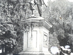 Torino Monumento ad Alessandro Lamarmora