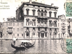 Venezia Canal Grande Palazzo Balbi Valier