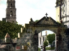Cuernavaca Entrada a la Catedral