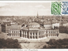 Wien Panorama von Rathaus mit Burgtheater