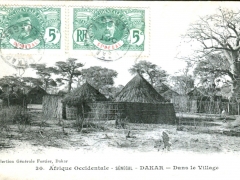 Dakar-Dans-le-Village
