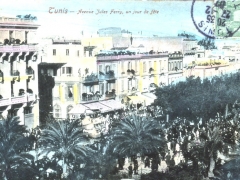 Tunis Avenue Jules Ferry un jour de fete