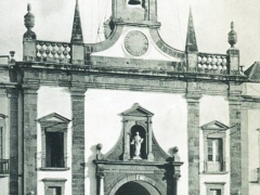 Faro Arco da Villa