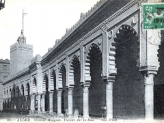 Alger Grand Mosquee Facade sur la Rue