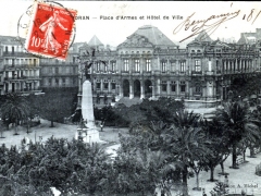 Oran Place d'Armes et Hotel de Ville