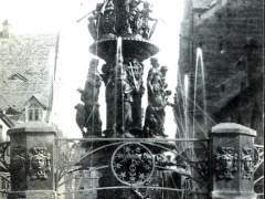 Nürnberg Tugendbrunnen
