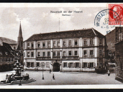 Neustadt-an-der-Haardt-Rathaus-51177