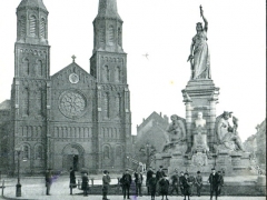 Anvers Monument Loos et eglise St Joseph