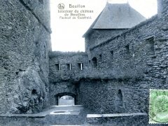 Bouillon Interieur du chateau de Bouillon Fauteuil de Godefroid