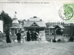 Bruxelles Exposition 1910 L'Allee vers la Plaine des Sports