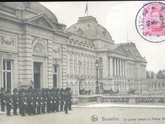 Bruxelles La garde devant le Palais Royal