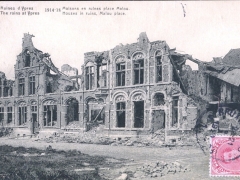 Ypres Ruines d Ypres Maisons en ruines place Malou