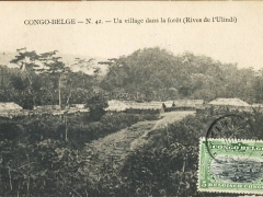 Un village dans la foret Rives de l'Ulindi