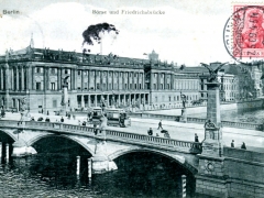 Berlin-Börse-und-Friedrichsbrücke