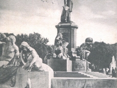 Berlin Bismarck Denkmal