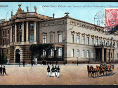 Berlin-Palais-Kaiser-Wilhelm-des-Grossen-mit-dem-historischen-Eckfenster-50599
