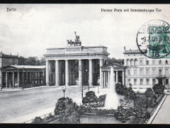 Berlin-Pariser-Platz-mit-Brandenburger-Tor-50699