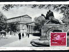 Darmstadt-Denkmal-des-Leibgarde-Regiments-115-und-Hessisches-Landestheater-50099