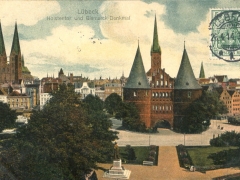 Lübeck Holstentor und Bismarck Denkmal