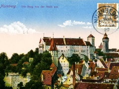 Nürnberg die Burg von der Stadt aus