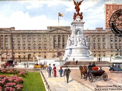 London Buckingham Palace Queen Victora Memorial