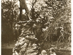 London Children at Peter Pan's Statue