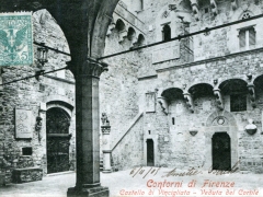 Contorni di Firenze Castello di Vincigliata Veduta del Cortile
