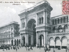 Milano Arco della Galleria Vittorio Emanuele Mengoni
