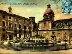 Palermo Fontana nella Piazza Pretoria