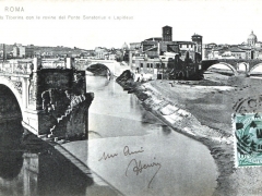 Roma Isola Tiberina con le rovine del Ponte Senatorius e Lapideus