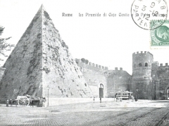 Roma La Piramide di Cajo Cestio